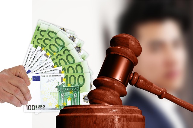 Strafrechtliche Übersetzung Italienisch Italienisch–Deutsch Diskrete und rechtsverbindliche Übersetzungen im Strafrecht – für vertrauliche Ermittlungen, Strafakten und internationale Rechtshilfeverfahren.